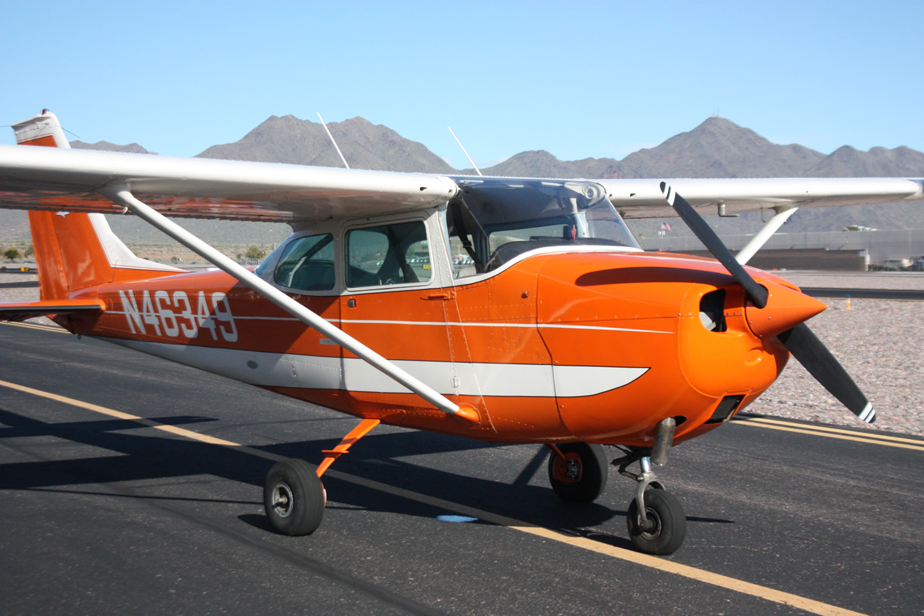 cessna-172k-n46349-scottsdale-flight-training